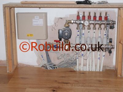 Underfloor heating manifolds 